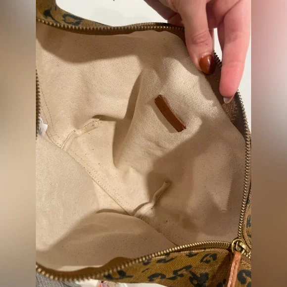 Madewell Leopard Print Shoulder Bag with Brown Strap - Picture 3 of 6